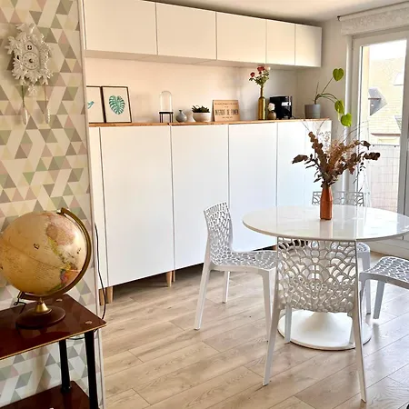 Apartment Le Saint Arnould - Vue Cathedrale, Calme &